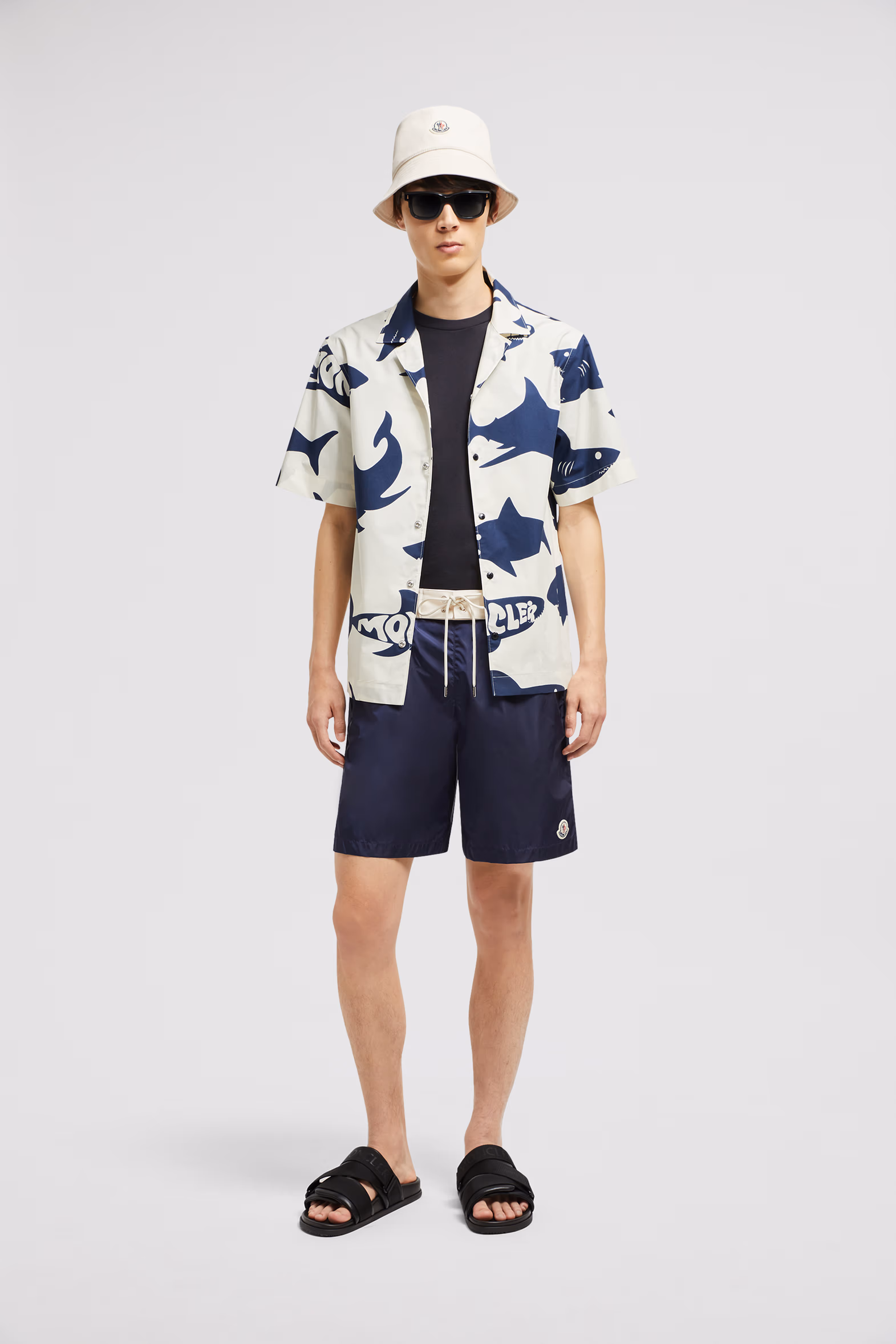Logo Patch Swim Shorts Men Navy Blue Moncler 2